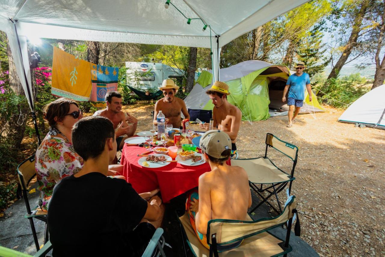 Camping La Peiriere Tuchan 외부 사진